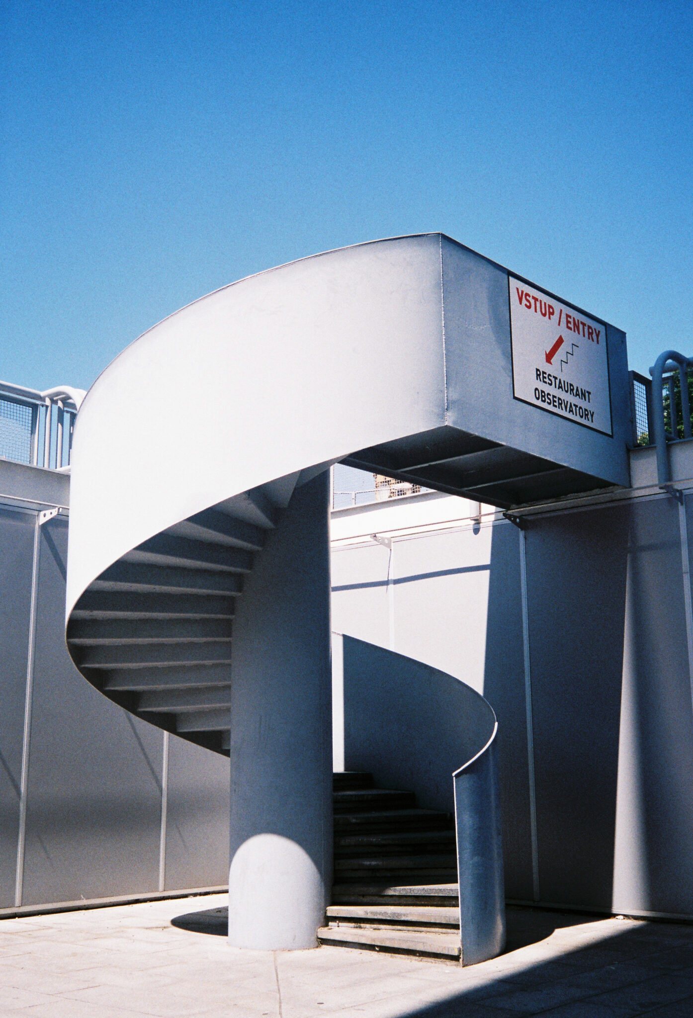 section-single-product-swiper-slide-img
